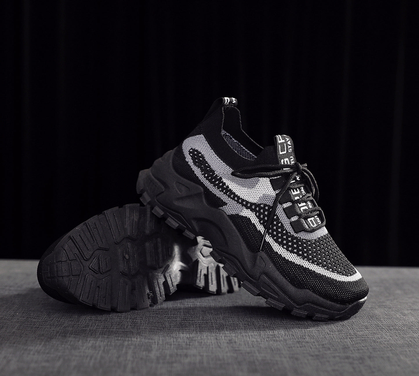 Flyknit shoes breathable and comfortable thick soled shoes dad shoes women's sports shoes