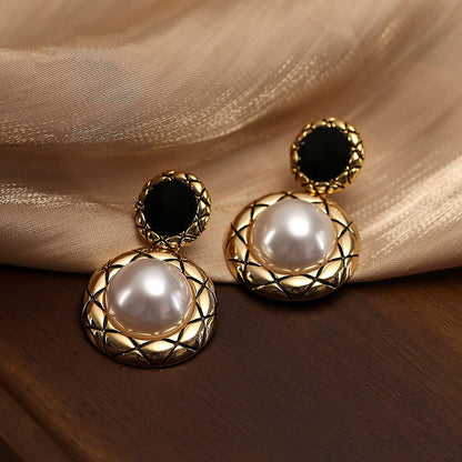 Advanced Retro Gold Textured Fragrant Wind Earrings for Women